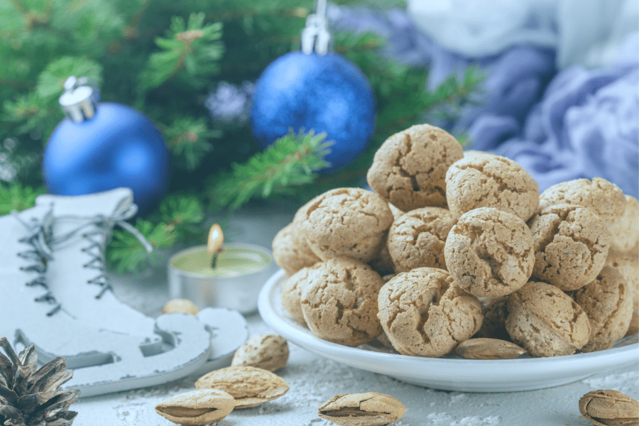 Ten Tempting Italian Christmas Cookies